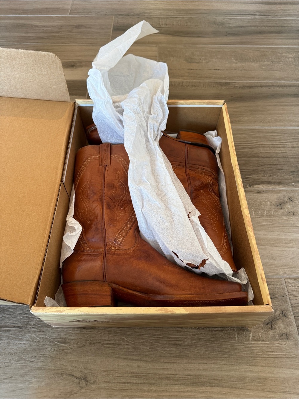 Luchesse 8 1/2  D Burnished Baby Buffalo boots GB2863 - Picture 3 of 11